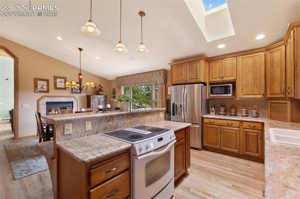 113 Homestead DR, Woodland Park, CO 80863