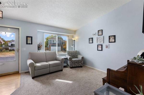 5933 Fossil DR, Colorado Springs, CO 80923