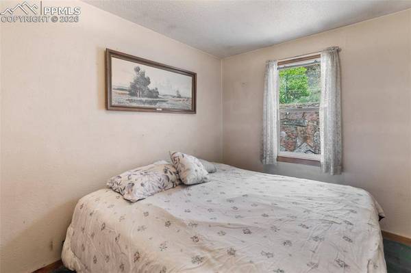 8150 W Highway 24, Cascade, CO 80809