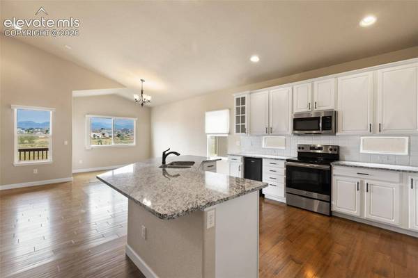7492 Bigtooth Maple Drive, Colorado Springs, CO 80925