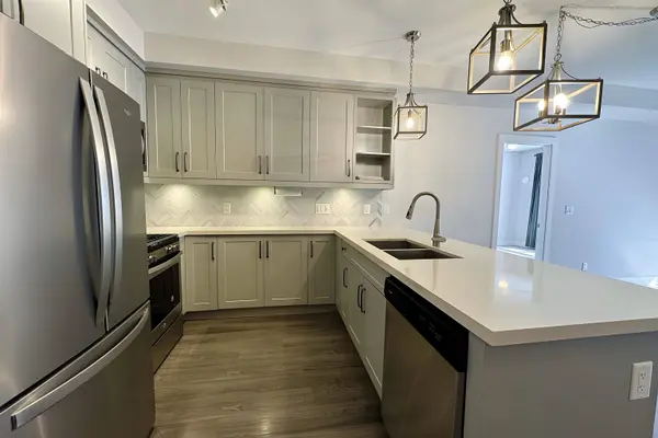 14605 Mcdougall DR #101, Surrey, BC V4P 0G7