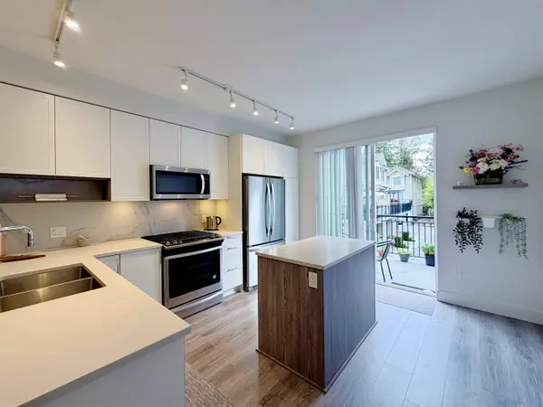 9718 161a ST #8, Surrey, BC V4N 6S7