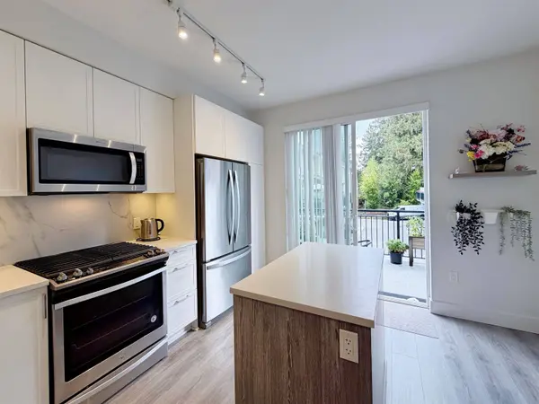 9718 161a ST #8, Surrey, BC V4N 6S7