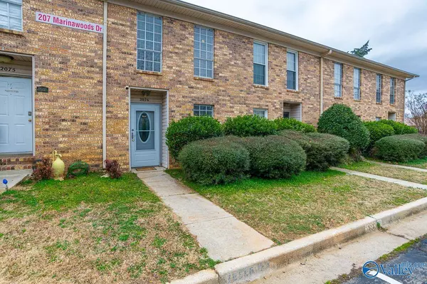 207 Marinawoods Drive SE #6, Huntsville, AL 35803