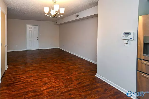 207 Marinawoods Drive SE #6, Huntsville, AL 35803