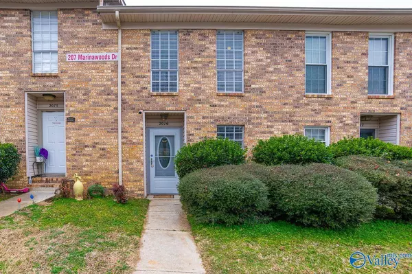 207 Marinawoods Drive SE #6, Huntsville, AL 35803