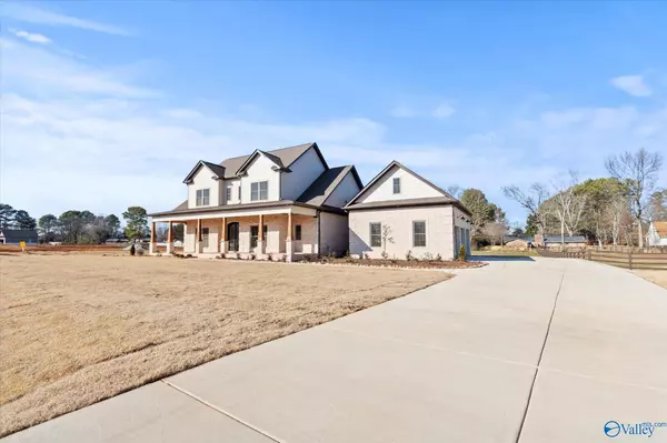 20749 Jeremiah Lane, Athens, AL 35611