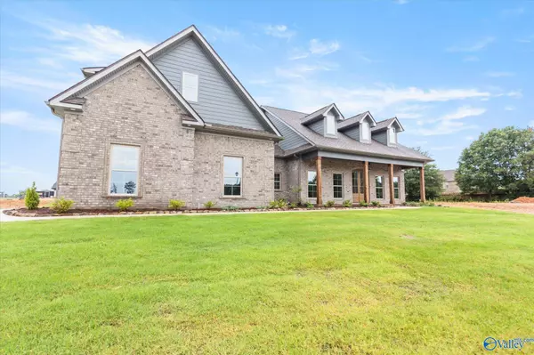 16259 Maggie Court, Athens, AL 35613