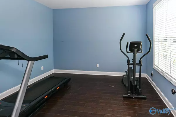 129 Berry Farm Road, Meridianville, AL 35759