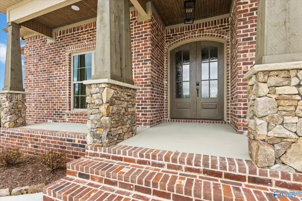 22566 Mary Grace Drive, Athens, AL 35613