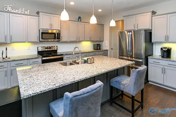 104 Cove Brook Drive, Meridianville, AL 35759