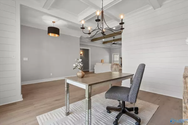 23262 Sawgrass Drive, Athens, AL 35613