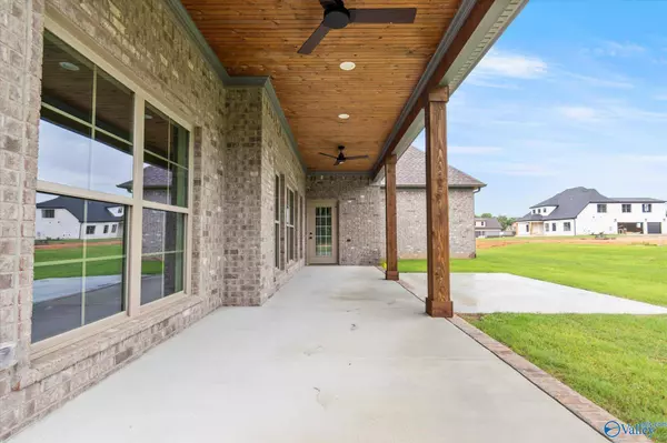 16259 Maggie Court, Athens, AL 35613