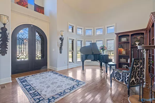 35 Mcmullen Lane SE, Gurley, AL 35748