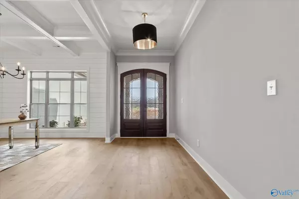 23262 Sawgrass Drive, Athens, AL 35613