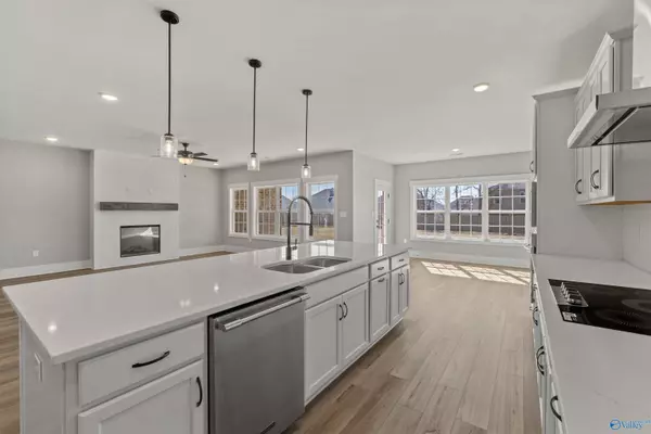 144 Bramble Creek Drive, Meridianville, AL 35759