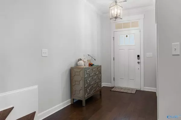 8129 Tupelo Gum Trace SW, Huntsville, AL 35802