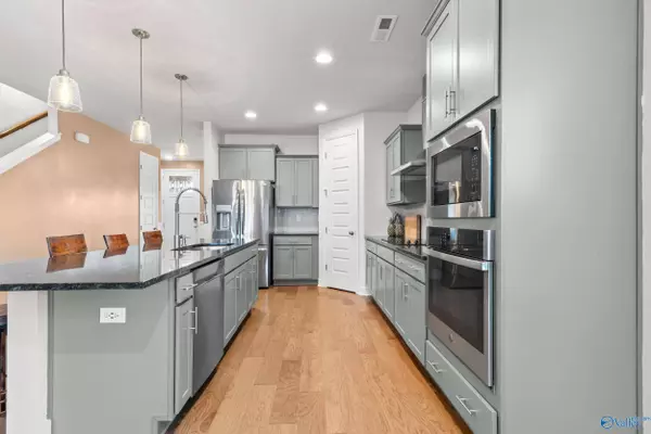 227 Cherry Laurel Drive, Hazel Green, AL 35750