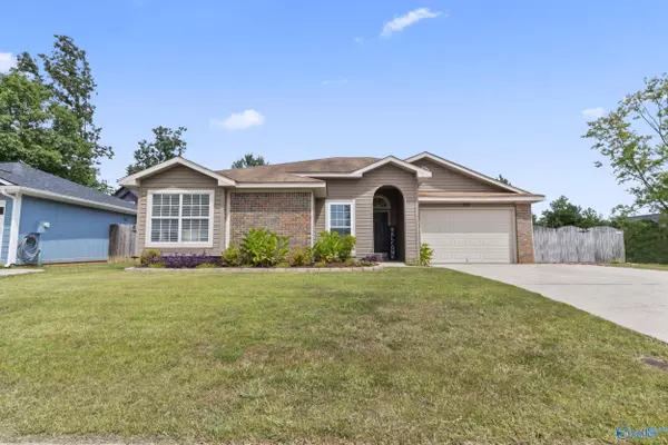 200 Mountain Creek Drive, Madison, AL 35757