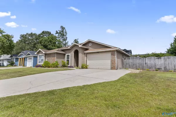 200 Mountain Creek Drive, Madison, AL 35757