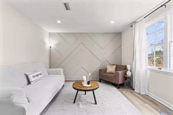 2624 Valley Brook Drive, Huntsville, AL 35811