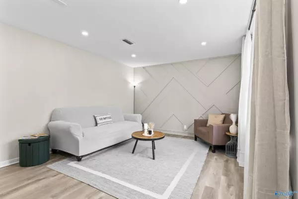 2624 Valley Brook Drive, Huntsville, AL 35811