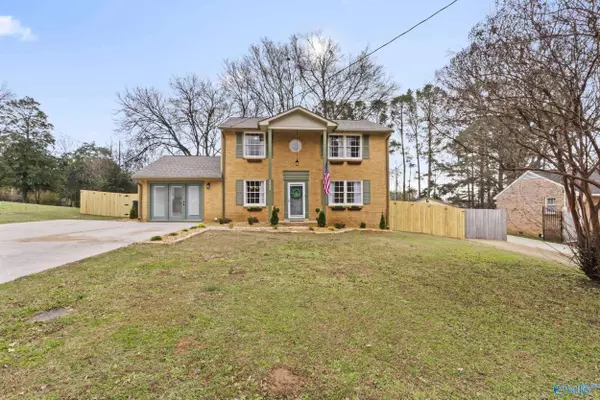 2624 Valley Brook Drive, Huntsville, AL 35811