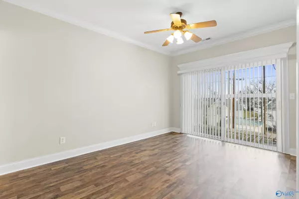 5799 Bay Village Drive #3005, Athens, AL 35611