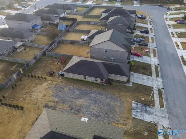 121 Winstead Circle, Owens Cross Roads, AL 35763