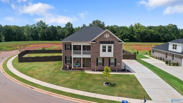 8129 Tupelo Gum Trace SW, Huntsville, AL 35802