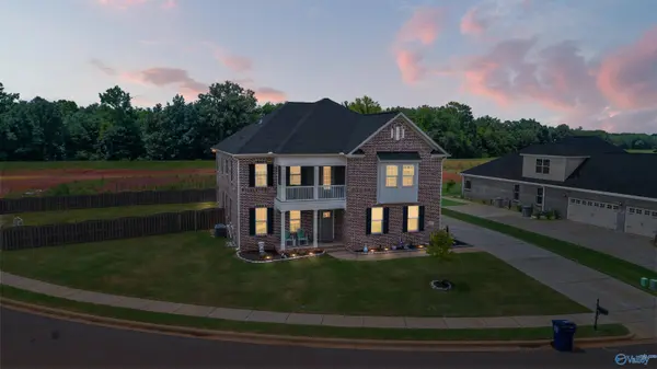 8129 Tupelo Gum Trace SW, Huntsville, AL 35802