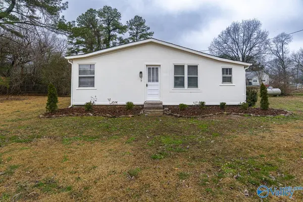 139 2nd Street, Gurley, AL 35748