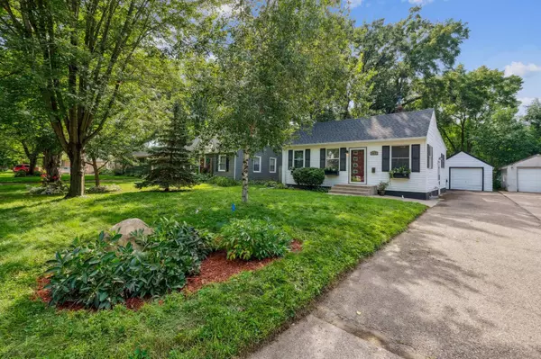 6812 Irving AVE S, Richfield, MN 55423