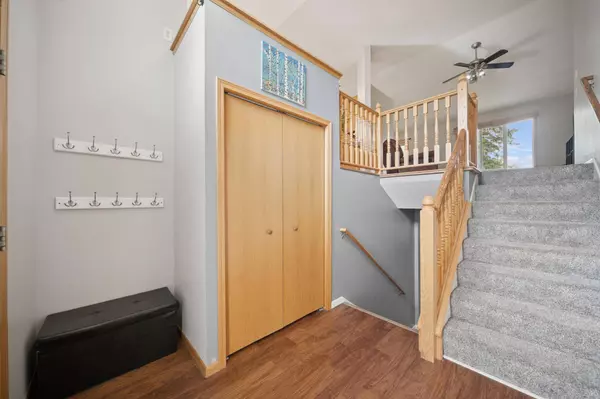 804 S Elm ST, Belle Plaine, MN 56011