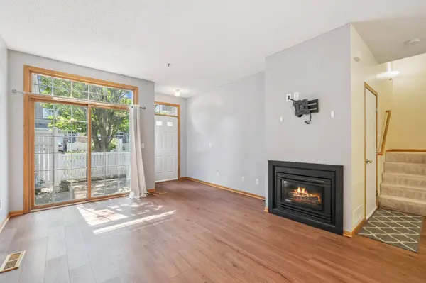 17850 Cobblestone WAY, Eden Prairie, MN 55347