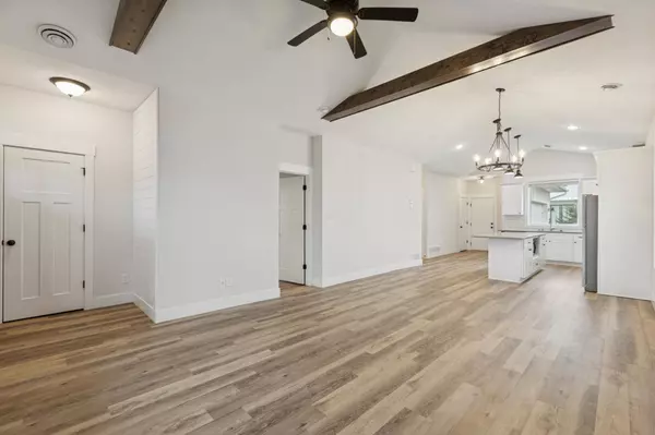 11591 86th AVE N, Maple Grove, MN 55369