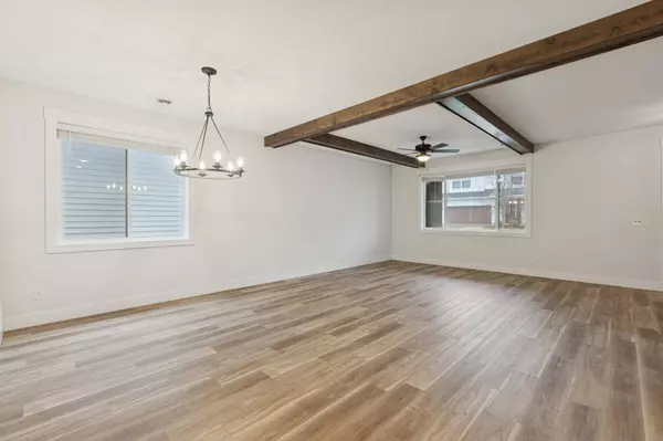 8689 Deerwood LN N, Maple Grove, MN 55369