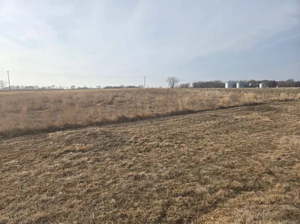 31564 Clarks CT, Kasota, MN 56050