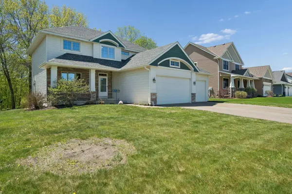 1017 Provence LN, Belle Plaine, MN 56011
