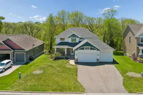 1017 Provence LN, Belle Plaine, MN 56011