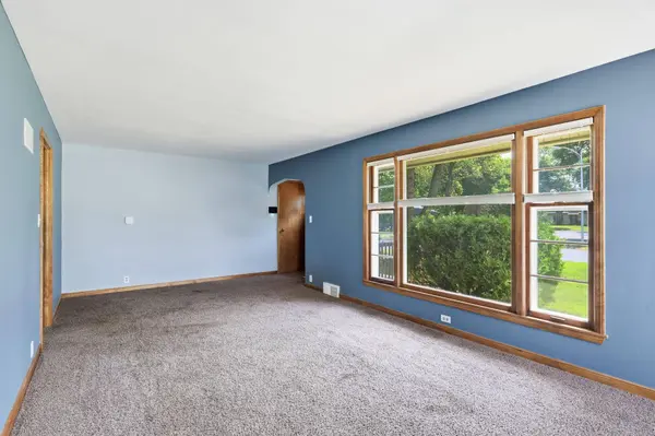 129 S Morningside DR, Le Sueur, MN 56058