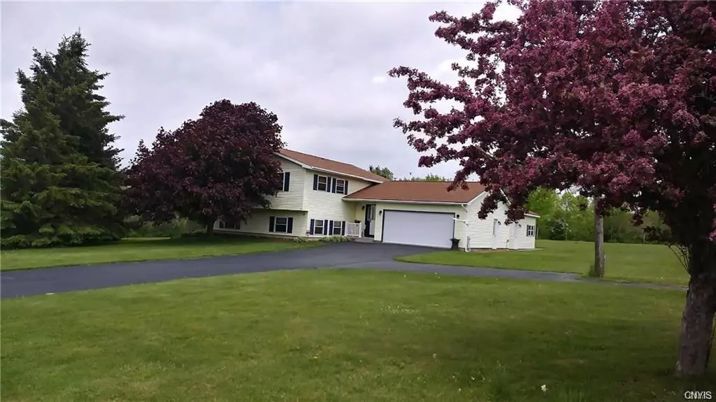 18233 Spook Hill Rd, Adams, NY 13605-2107