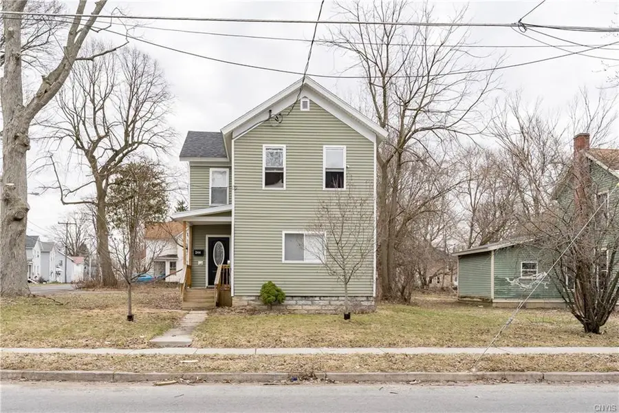 244 N Rutland St, Watertown, NY 13601-2835