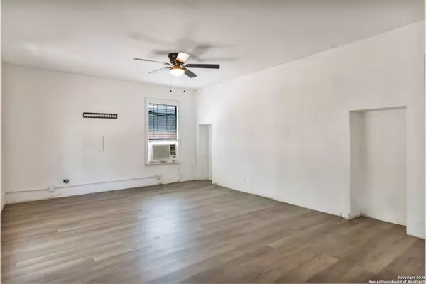 208 Miami, San Antonio, TX 78218