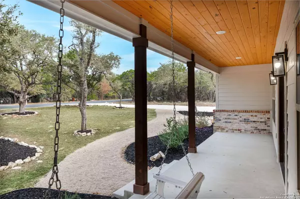 3760 Ridgeway Dr, San Antonio, TX 78259