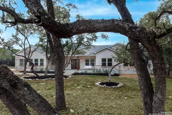 3760 Ridgeway Dr, San Antonio, TX 78259