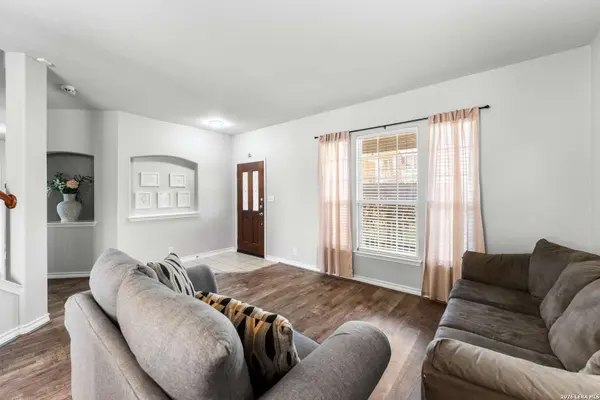 4962 Augusta Sq, San Antonio, TX 78247