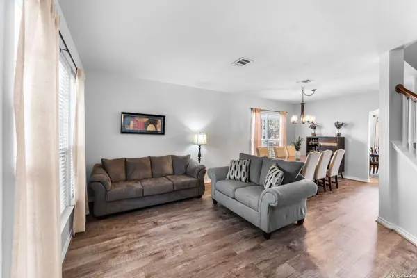 4962 Augusta Sq, San Antonio, TX 78247