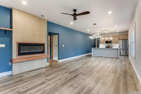 915 Mason, San Antonio, TX 78208