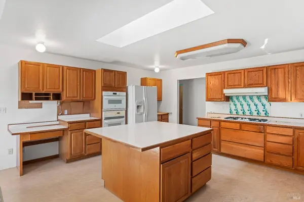 26095 Poppy DR, Willits, CA 95490